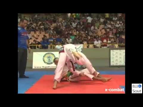 mississauga bjjLeandro Lo's Toreando Pass Study_by_bjjscout