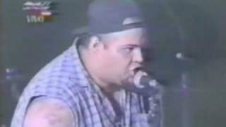 Sepultura-Crucificados Pelo Sistema live