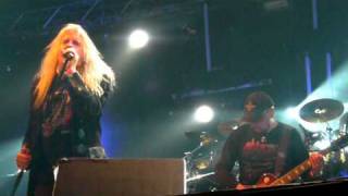 Saxon-Unleash the Beast (Live in the Netherlands @Dicky Woodstock 2009)