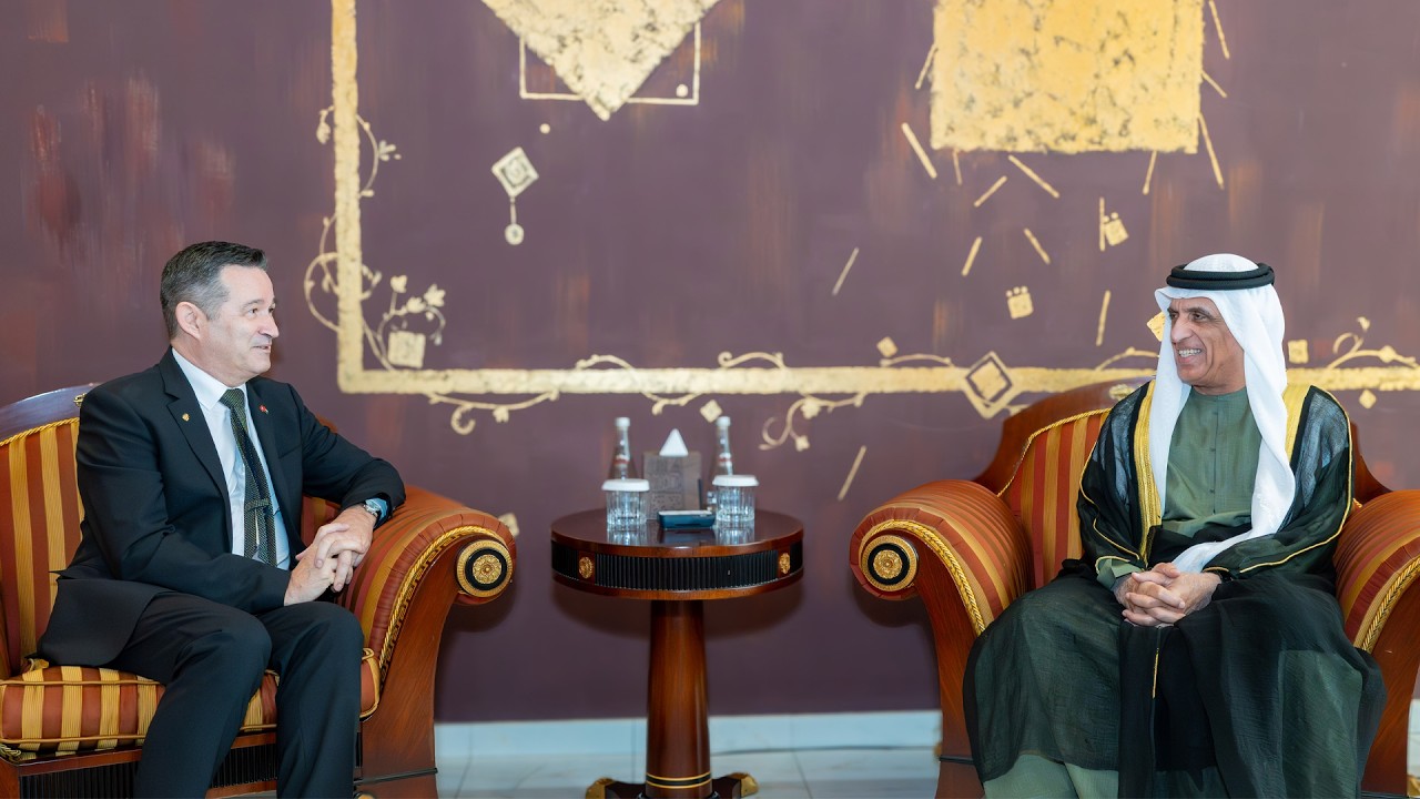 صورة بعنوان: Youtube Image