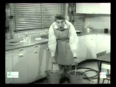 Carosello - Moplen - Quando la moglie non c'è - secchi