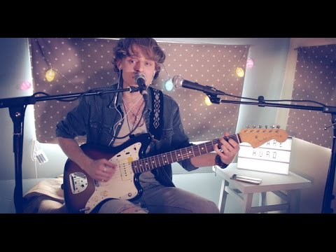 FØNX - Don't Feel Like Lovin' | CARAVAN SESSIONS