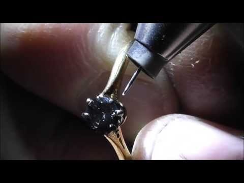 Weld retip 1 claw on a diamond with Lampert PUK 3 .