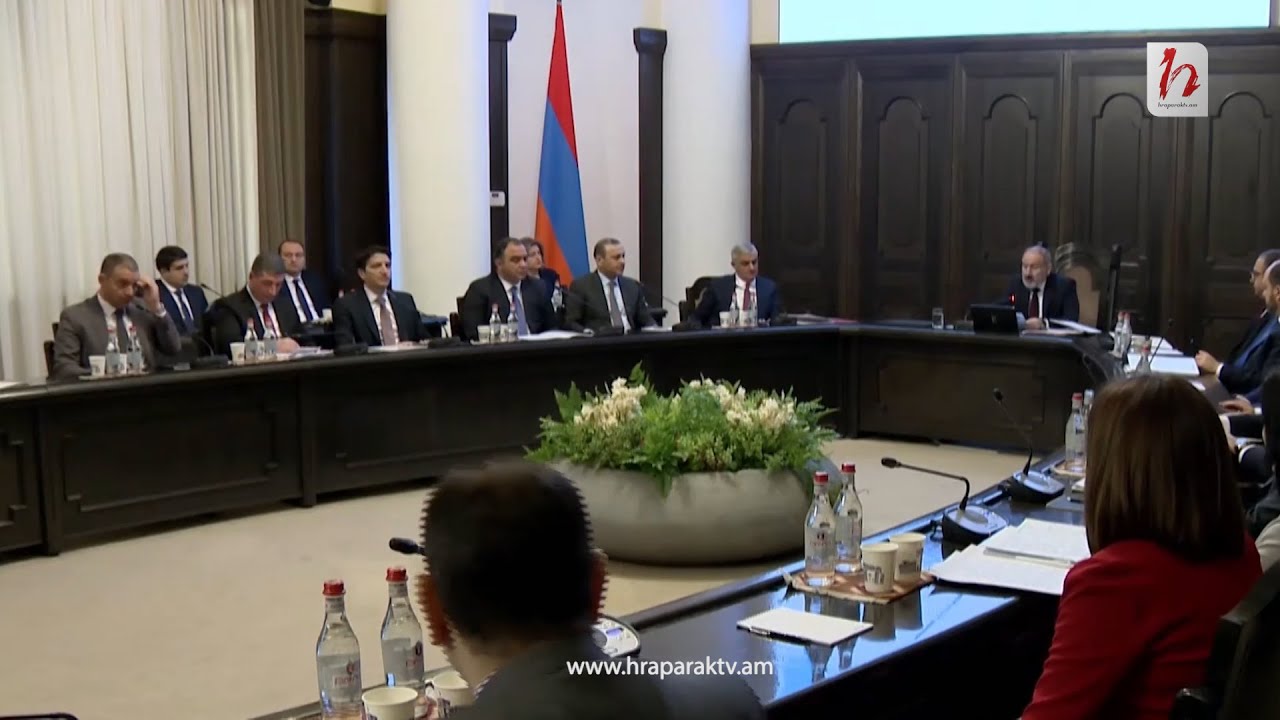 Անուշադիր, փնթի աշխատանք