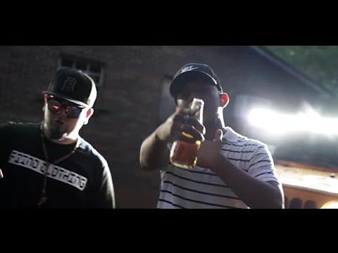 El Lirikario Ft Finanza-Fumo (VIDEO OFFICIAL)