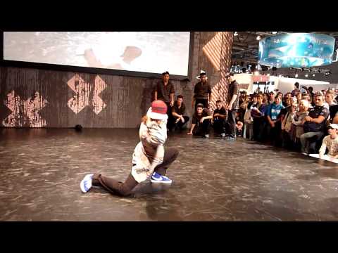 GamesCom 2010 - Flying Steps with Brahim and Cico