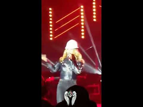 Army Of Me/Heavy On My Heart/One Day In Your Life - Anastacia @Merkers Mine 11.03.2017