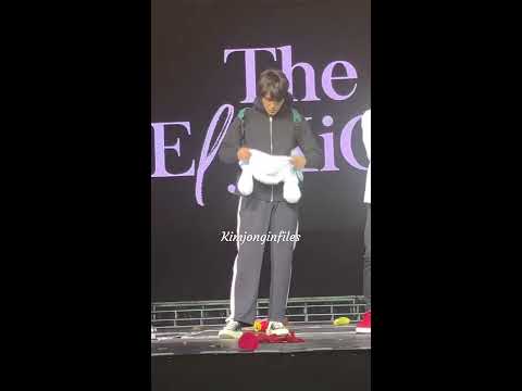 180428 EXO Planet 4: The EℓyXiOn in Manila - Kai Focus (ending ment)