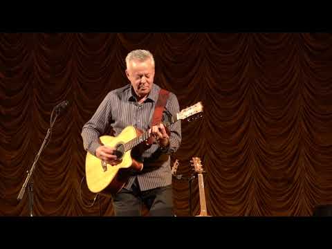 Tommy Emmanuel "The Tall Fiddler" Crest Theater, Sacramento CA 2019-12-07