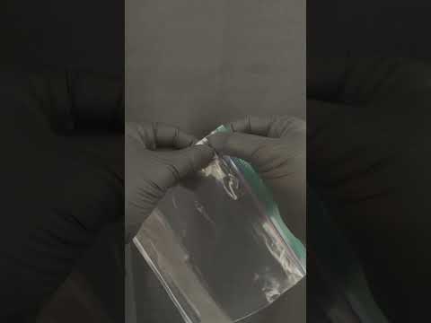 Sealing a Sandwich Bag