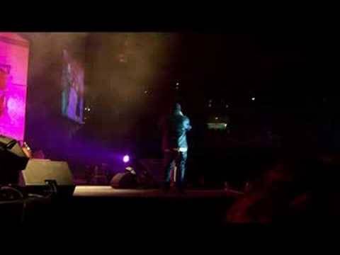 Divino ft Ivy Queen @ Pobre Corazón @ Miguelito El Heredero