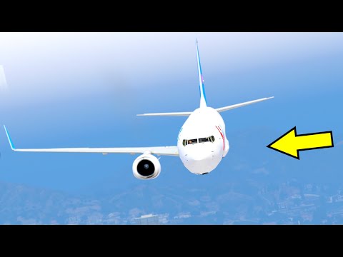 Airplane Emergency Landing With One Wing In GTA 5 (Plane Crash Into Crane)
