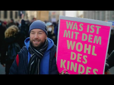 Friedlich Zusammen - Berlin, 12 02 2022 - DJ Antigen feat. Christian Drosten