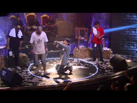 Red Bull Batalla de los Gallos Argentina 2012  La Final   (  Coqee Vs Tata  )  Radio Doble HH