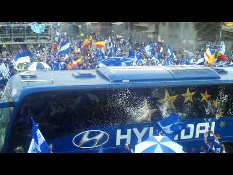 "LLEGA EL CAMPEON" Barra: Comandos Azules • Club: Millonarios