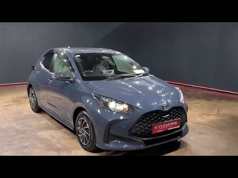 Toyota Yaris 1.5L HYBRID - 14'' FACTORY ALLOY WHEE - Image 2