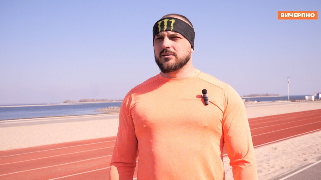 Черкаський захисник готується до благодійного забігу