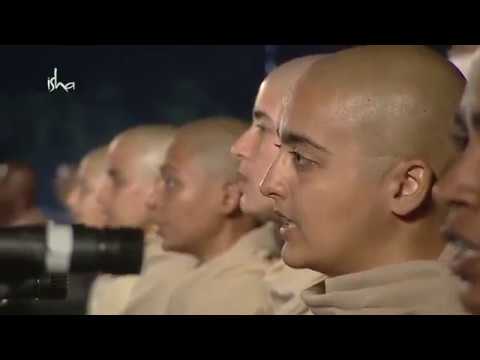 Nirvana Shatakam in presence of Sadhguru on Maha Shivaratri 2018 by Isha Brahmacharis