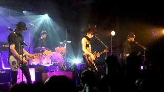 Mlle K - "Le cul entre deux chaises" - live du 09/04/2011