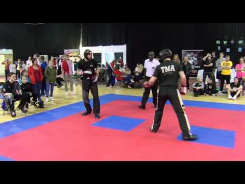 Dean Barry v Nick Smith White Tiger Challenge 2016
