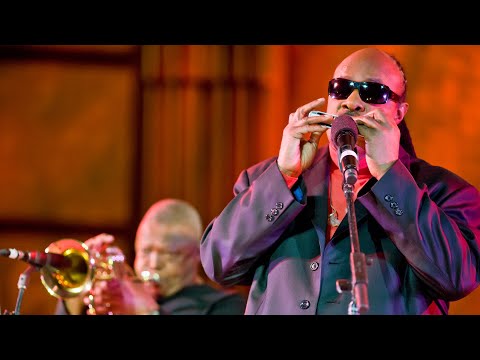 Hugh Masekela, Stevie Wonder, Christian McBride: "Grazing In The Grass" | International Jazz Day