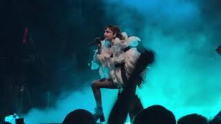 CHVRCHES - Get Out - Coachella 2019 Weekend 1 - 4/14/2019