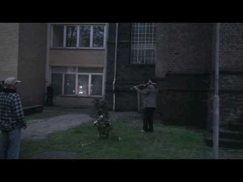 NACHTSTIMMEN 2013 : Eyvind Kang + Jessika Kenney / 4 / Cam: Peter Hoeger-Wiedig