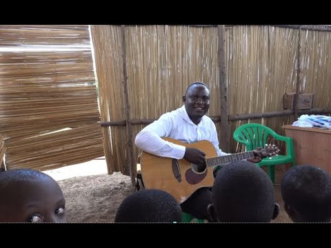 Jewish Communal Singing in Uganda (HEBR-LUGANDA)