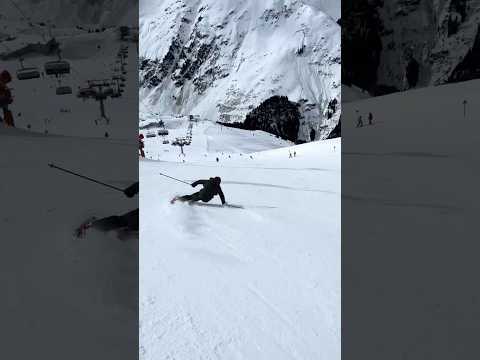 Extreme Carving in Sankt Anton! Aggressive Skiing on a Black Slope – No Holding Back!