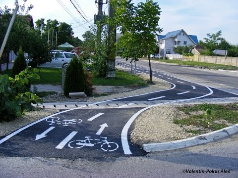 Cyclepath between Giroc commune and Giroc forest - Pistă de biciclete Giroc