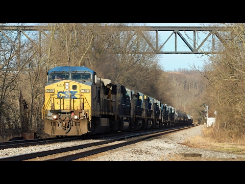 A Nine-Unit Consist On CSX R352-13 - Banning PA Video