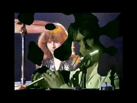 Videoclip de Take Me to Your Leader (Demo) — Foreigner