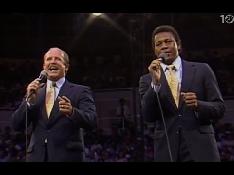 John Starnes and Dudley Smith - Heaven On My Mind - Jimmy Swaggart Crusades