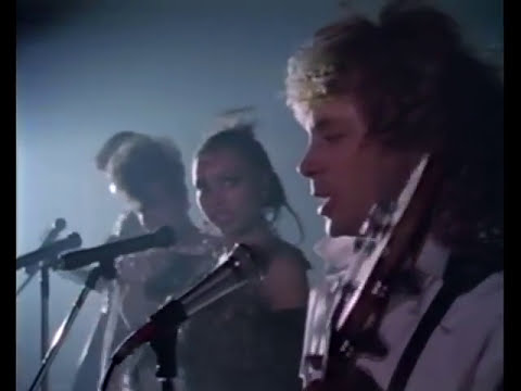Video thumbnail for I Wanna Hear It from Your Lips