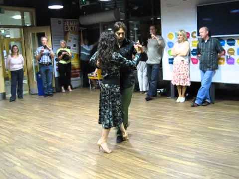 Belfast tango lesson (advanced), Leonardo y Yazmin.