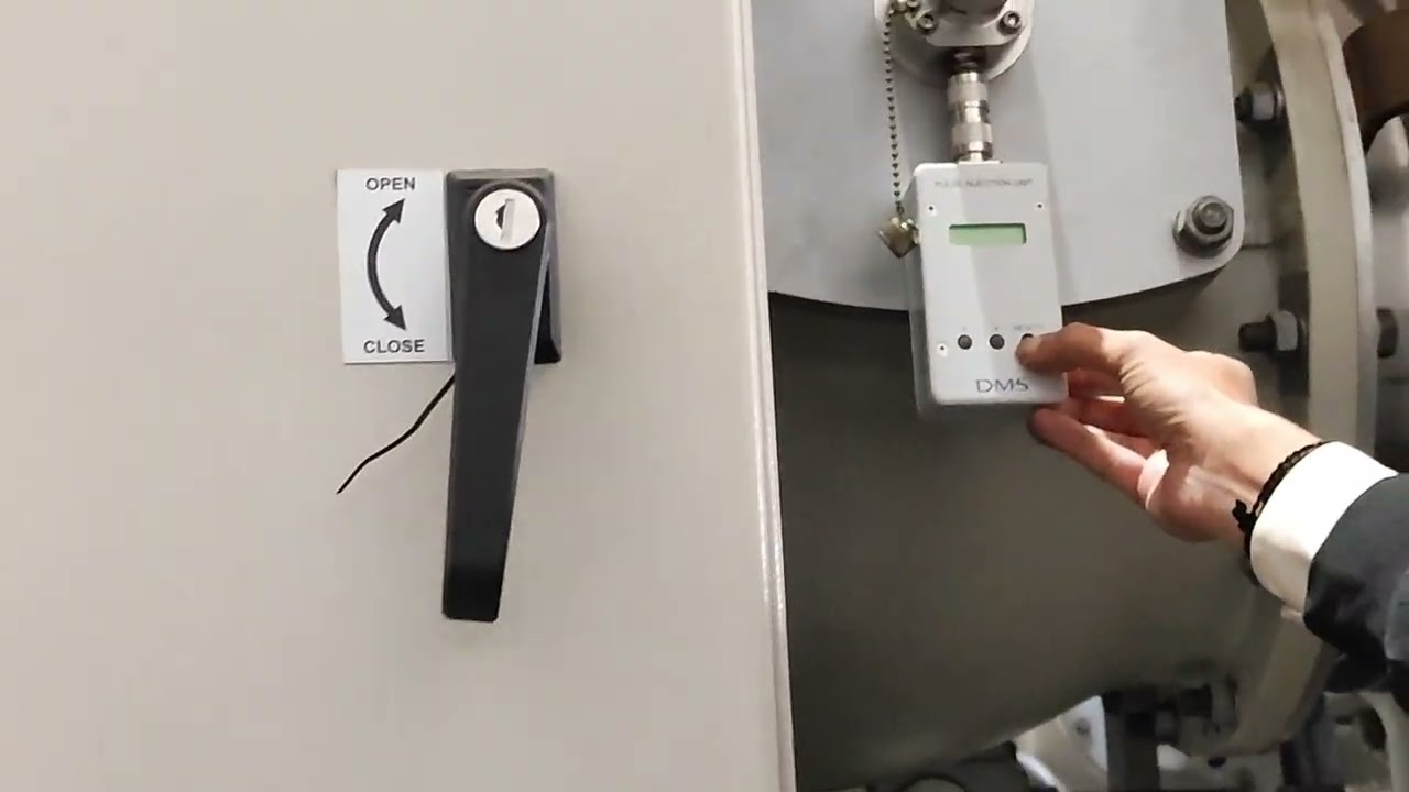 Demonstration of Qualitrol Make Partial Discharge Monitoring kit by Qualitrol Eng. Mr. Shiri Gawas