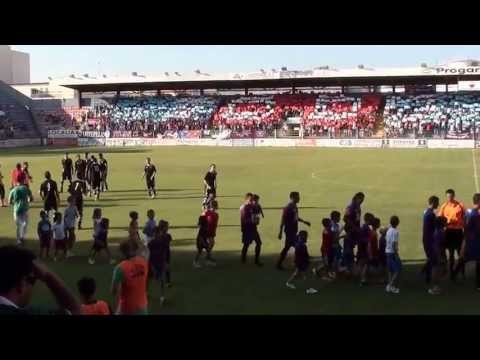Salida al césped (Extremadura UD 2-1 Granada CF 'B') Fase Asc. 2ª B '12-'13