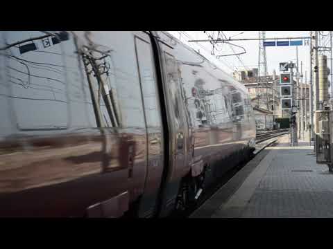 ETR675 treno 02 Italo con Treno AV8906 da Napoli per Venezia in arrivo a Padova