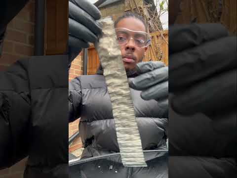 This is what would happen if you swallowed a lithium battery #chemistry #experiment #science