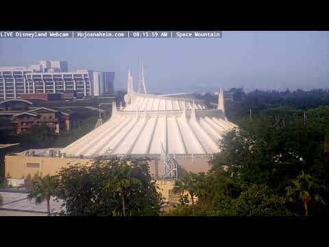 Live webcam of Disneyland Cam