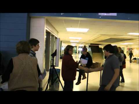 Vishnu wins Gold in District Chess