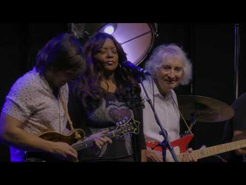 B.Walker V.Gill, A.Lee_Drifting Too Far From The Shore(Crossroads Eric Clapton Guitar Festival 2019)