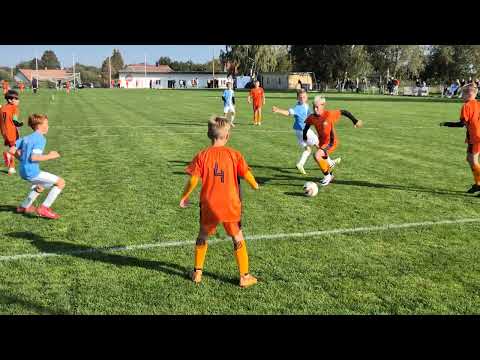 Football Talent Academy Praha 2016 vs FC Haje JM - 1/3 - 28.9.2025 - 2. liga zaku U12 skupina C