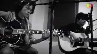 Los Bunkers - Bailando solo - Versión Acústica