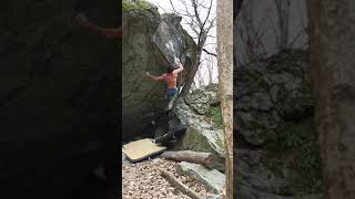 Video thumbnail: Excalibur, 8a+ (sit). Varazze