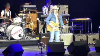 Dwight Yoakam - Ain&#39;t That Lonely Yet (C2C 2016, London)