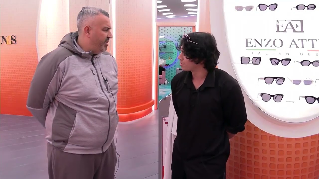 Pse e ke mohuar babanë…/ Rogerti debaton me Mal: Unë po të mbaj…