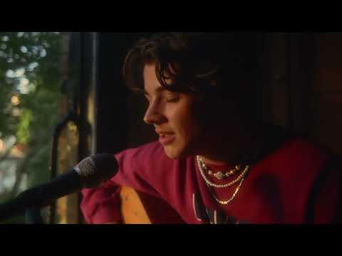 Video thumbnail for The Most Beautiful Thing (Live in London, 2022)