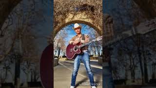 Pancho y Avelino Ariel Camacho