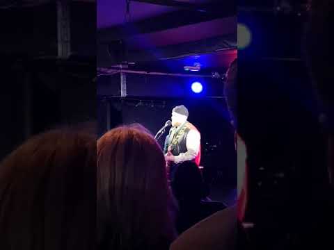 Tom Walker Leave a Light On Wardrobe Leeds March 2019